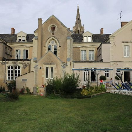 Logis Le Port Saint Aubin Hotel Morannes sur Sarthe-Daumeray Buitenkant foto