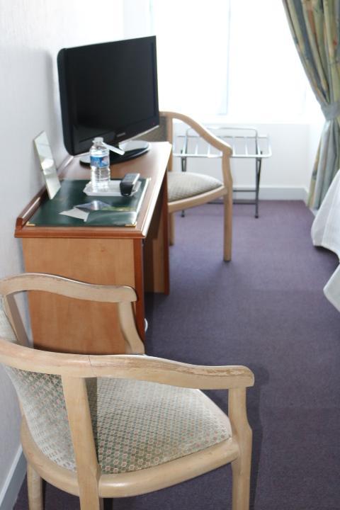 Logis Le Port Saint Aubin Hotel Morannes sur Sarthe-Daumeray Buitenkant foto