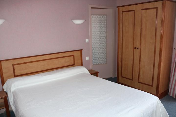 Logis Le Port Saint Aubin Hotel Morannes sur Sarthe-Daumeray Buitenkant foto