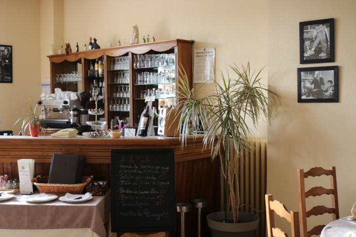 Logis Le Port Saint Aubin Hotel Morannes sur Sarthe-Daumeray Buitenkant foto